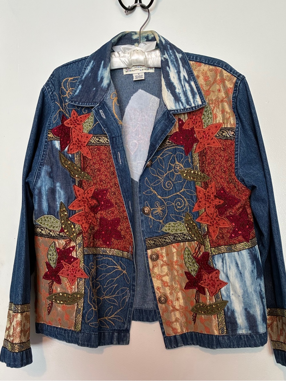 *** EMBRACE FALL!!! *** Embroidered Denim Jacket with Gorgeous Autumn Colors
